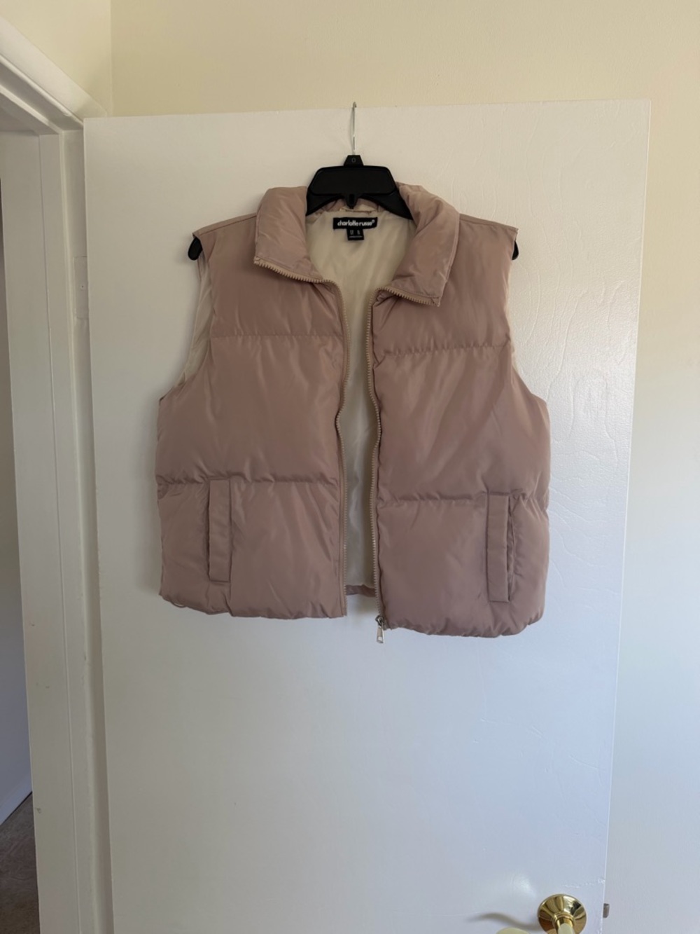 Charlotte Russe Blush Quilted Puffer Vest